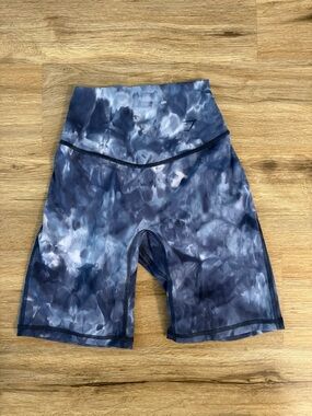 Gymshark Women’s Tie-Dye Bike Shorts - Navy Blue